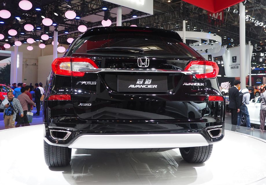 �ڵ��Ķ���ʮ��ǿ����������2.0T������ѹ�������������272��������ֵŤ��370N��m��