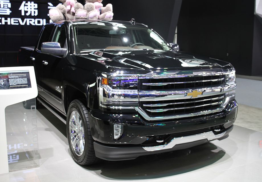 ��Ϊ��ʽ���󾭵�Ƥ��֮һ�����޵�ӵ�зǳ�Ũ����������񣬿���ĳ�����������ĶƸ�װ�κ�ƽֱ�ĳ�������������ʮ�㡣