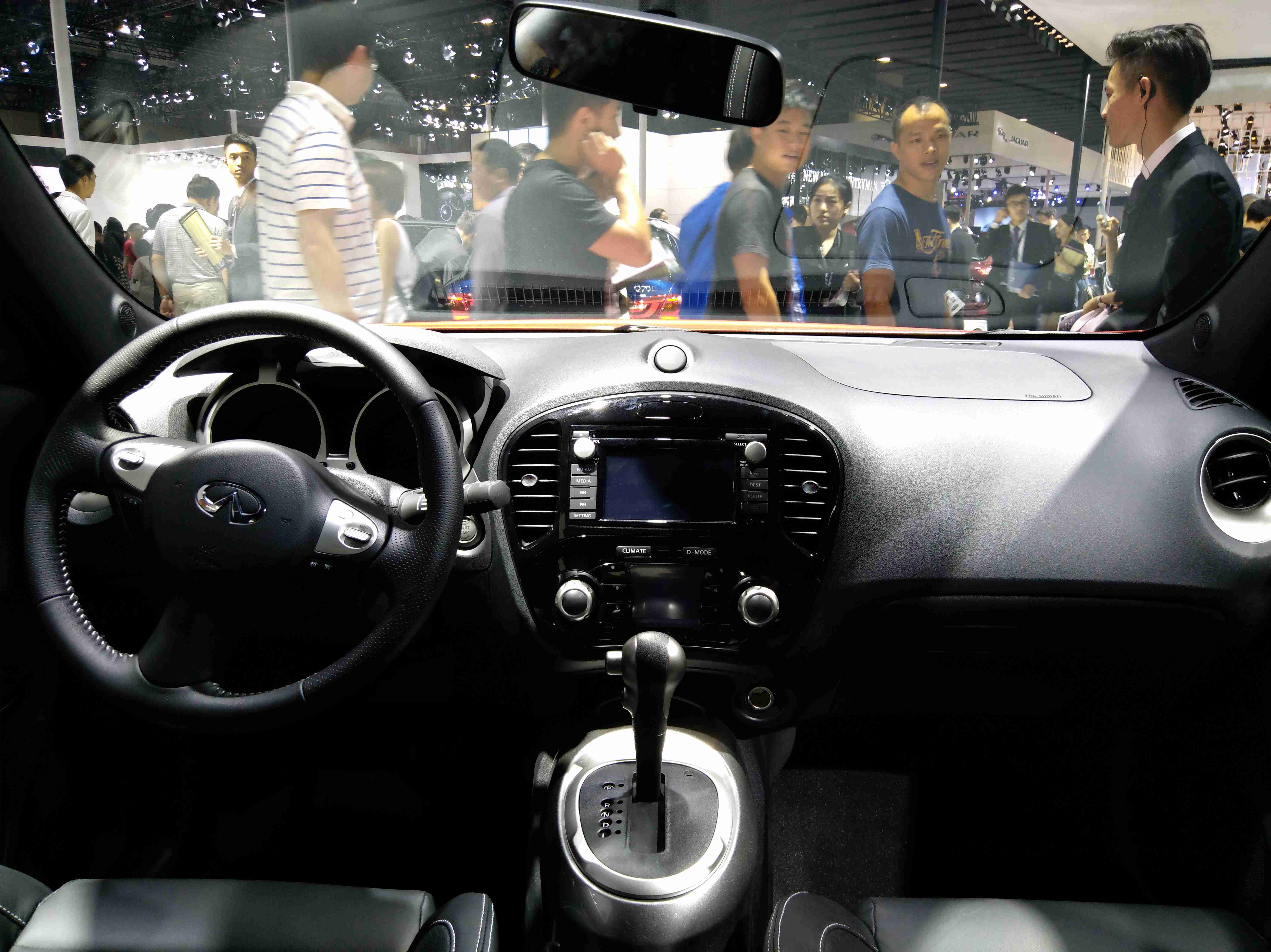 Ӣ�����ESQ�������ƽ����Juke Nismo�����͡�