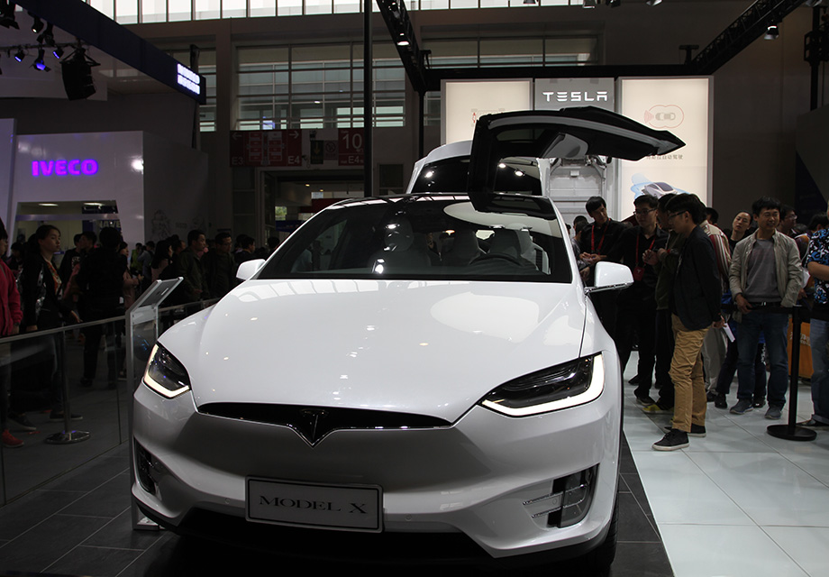 MODEL X P100D���ͣ���ٷ�0-100km/h����ʱ��ﵽ��3.1�룬����ó�Ҳ��Ϊ����������������SUV���͡�
