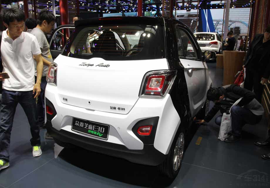 ���ñȽ����������ֵ�ɲ �����״� ���ӵ���Ӧ�о��С�