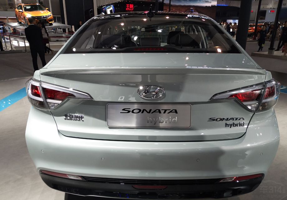 �ͺܶྺ������һ�����춯�������ݱ�����Ȼ�ǲ����ٵģ������������Ż춯�滹��β���ڲ��ṹ�������޸ġ�