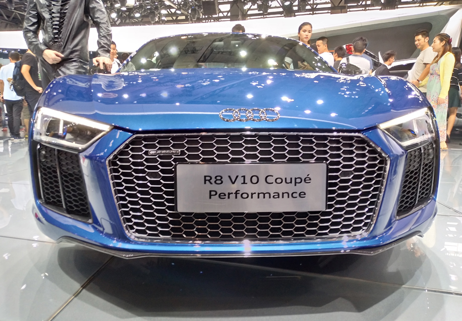 �����εĽ�����դ����Ȼ�ǰµϼ��徭��Ԫ�ء�