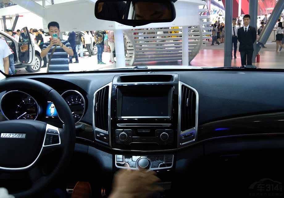 �п�̨ȫ�������Բ��ʸ������β���ƴ���߼�϶��������ľ��װ���������������������߹�ע�Ӿ�Ч����������