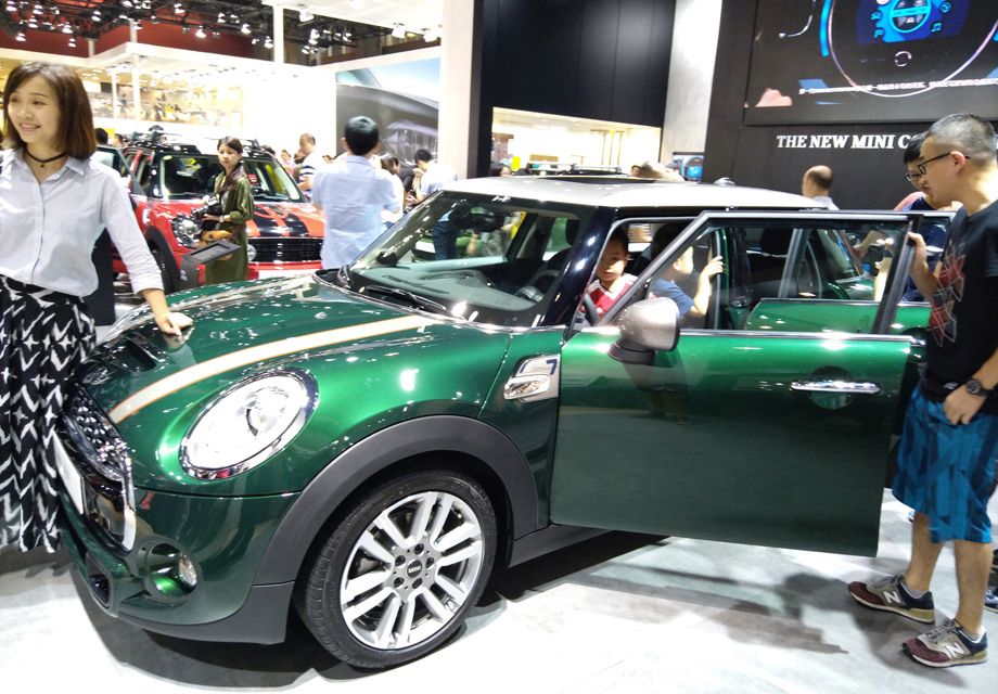 SEVEN������MINIʼ������ţ�����񾭵����£�ȫ��MINI SEVEN�ٴ����ࡣ