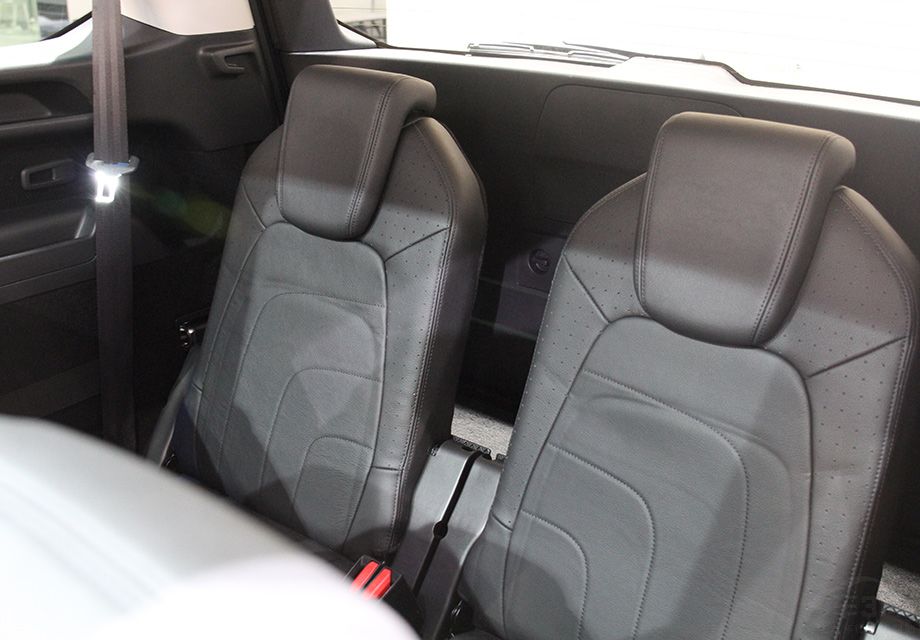 ���÷��棬�³�ȫϵ������Կ������ϵͳ������Ѳ��+���������๦����Ƥ�����̴�������Ƭ��˫�����Զ����¿յ���ȫ���������κ͸�Ӧ��ˢ��