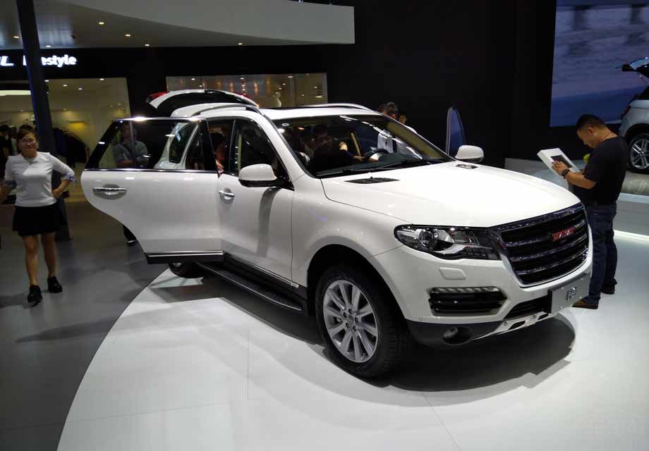 ���ǹ���H8�����ĳ����߷ֱ�4806/1975/1794mm�����Ϊ2915mm����С��ؼ�϶210mm������˵��һ��������ʵ�Ĵ����ġ�