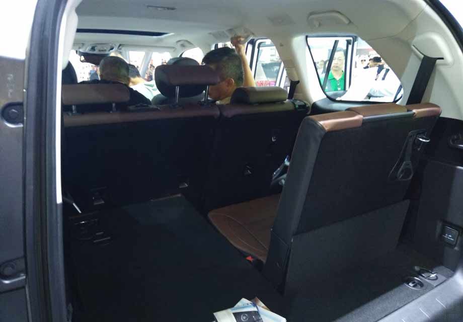 ����H9�ĺ���ռ���Ϊ���������εĹ�ϵ�����Բ���������Ա����ʱ�Ų���̫�ණ����