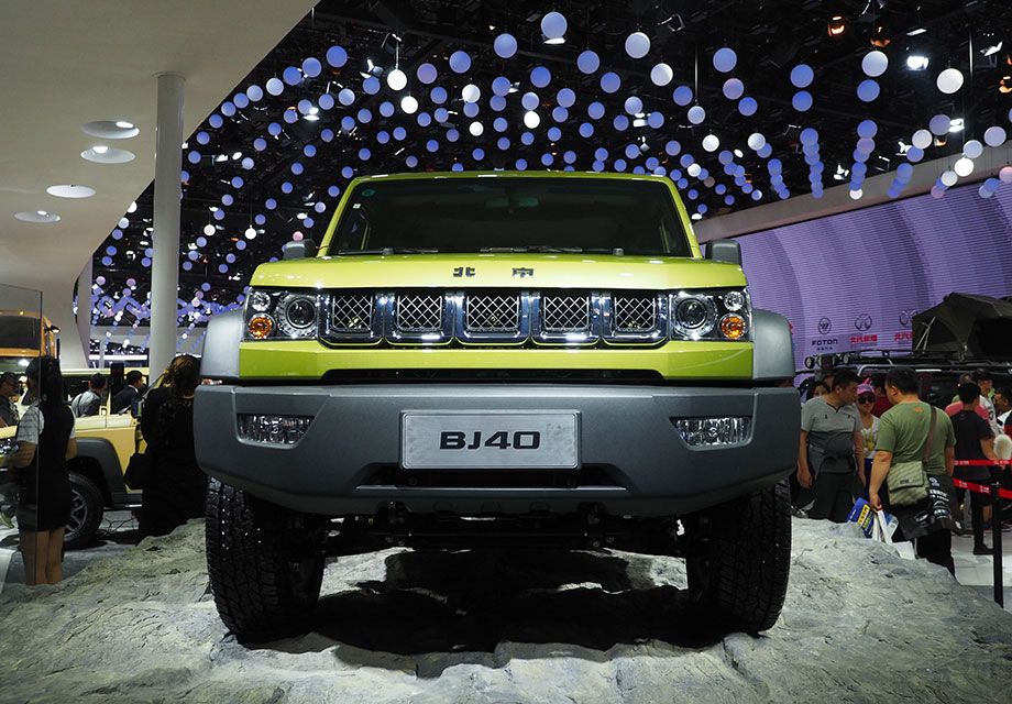 ����40ӵ������С210mm����ؼ�϶�����800mm����ˮ��ȣ���ֱ�֤�����ܹ�Ӧ�����ָ��ӵ�·�������