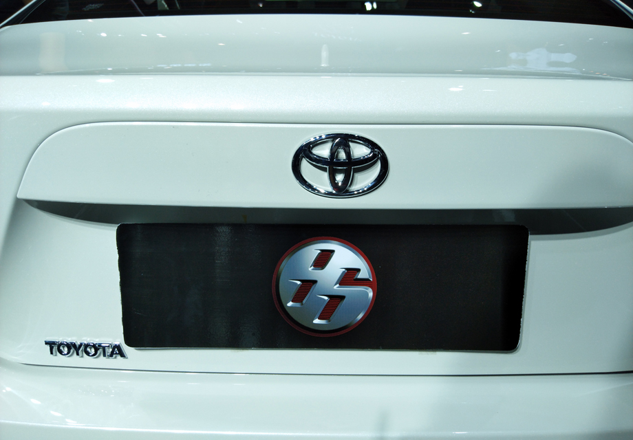 86�������������Ҷ��У��Ͱ��ĳ������Գ����ܳ������ݣ��ޱ߿�ʽ�ĳ������Ϊ�ܳ��ر�����������