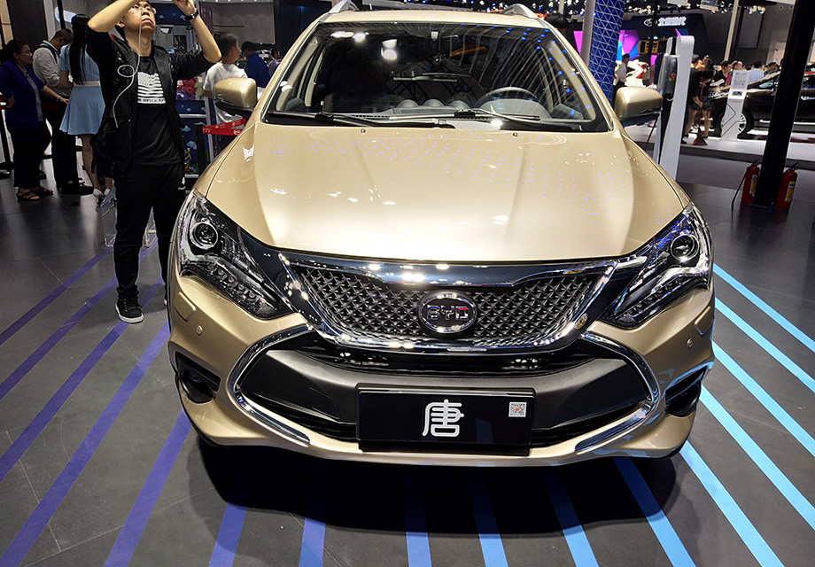 2015����ǵ�����ʽ���У���Ϊ���ǵ�����Դ����ϵ�еĵ�һ��SUV���ͣ����ĳ����ܵ��������߼���Ĺ�ע��