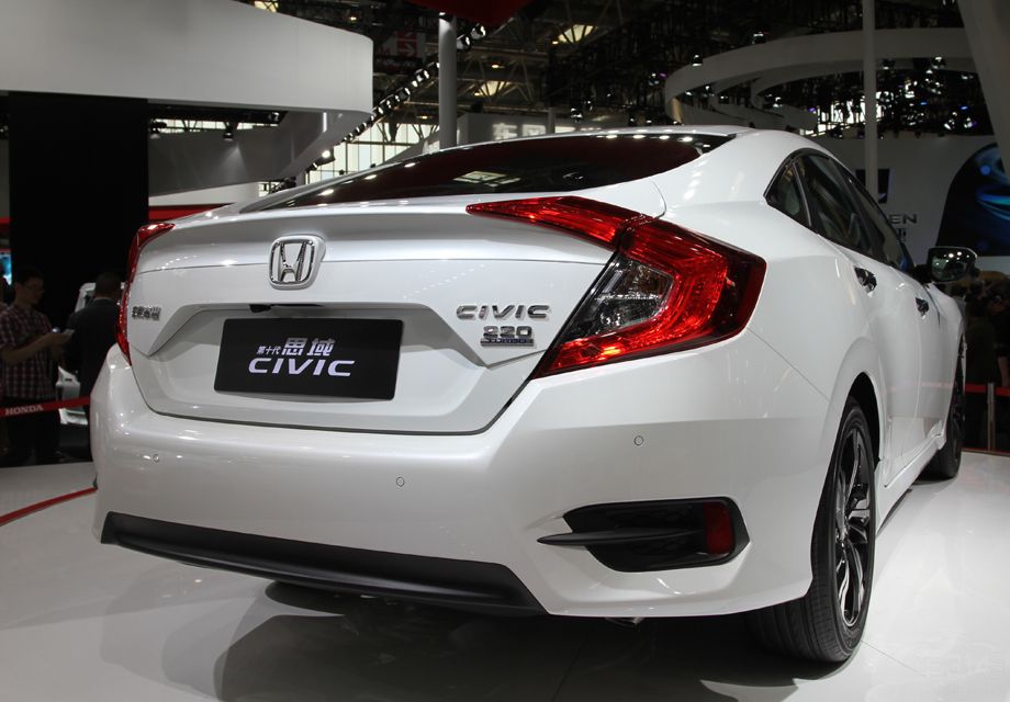 ˼������κ������Ȼ���ƫ��ͳ��һ�㣬����ƫ���ʻԱλ�ã�������Щ�Ƹ�װ������׺������ô�ĳ��ơ�