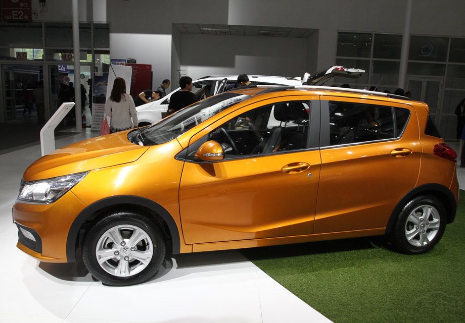 ����310�Ĳ��������˫���ߵ���ƣ�����������һֱ�ᴩ���˳�β��Ӫ������Ϊ���е����͡�