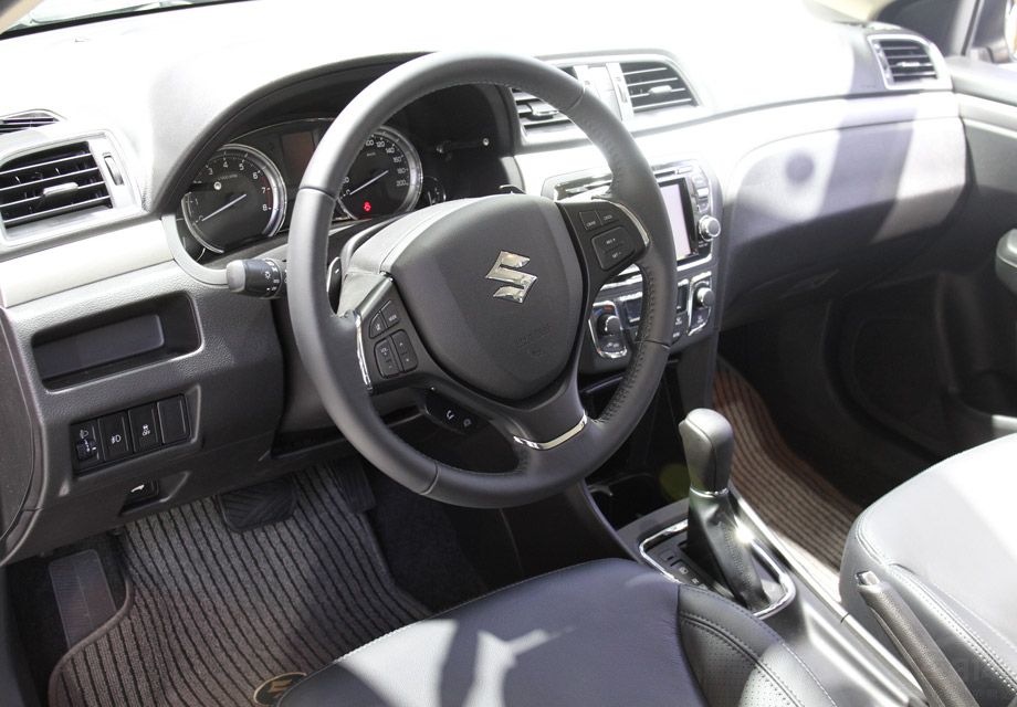 ���õĳ���ȱ����һ������ƸУ��й��оص����ͣ���������û���κε���������