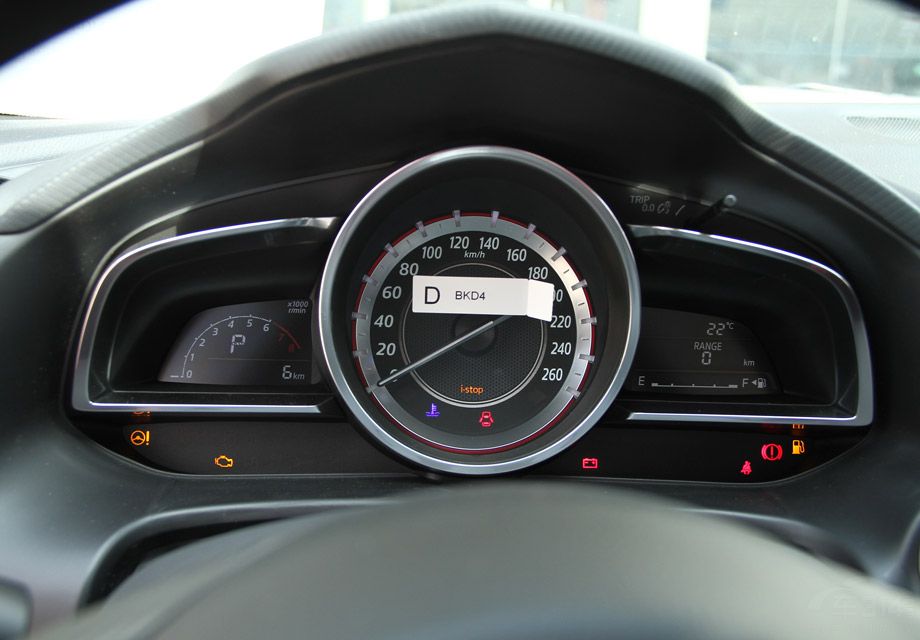 ����������������Ѿ���Ϊ�����Դ�ļ��廯����¿�İ����Ⱥ�CX-4����������ͬ����ƣ�δ���Ƴ���CX-9Ҳ����ͬһ�ޡ�