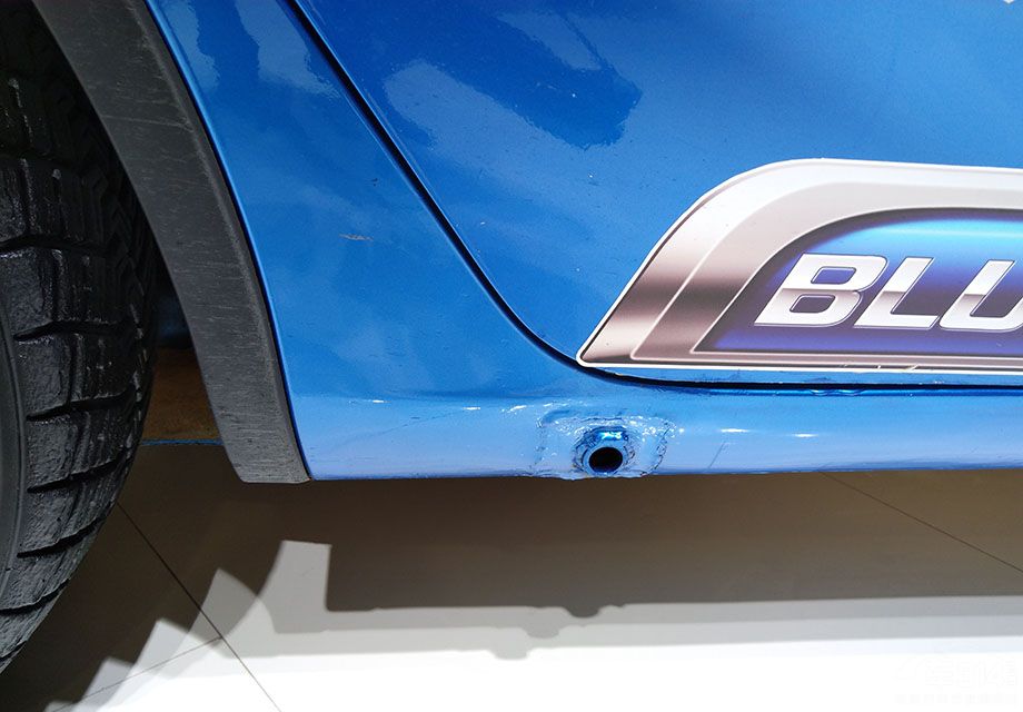 �ݶ�XT�ĳ����ռ���������ճ�ʹ�ã����Ǻܿ�������Ҳ�������Եþִ٣����ŵ����ο��Էŵ�����������������