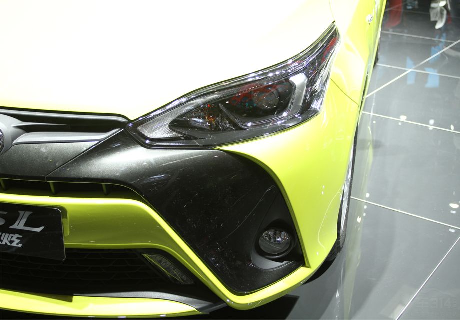 ǰ�����1.5L�ĳ��Ͷ�װ����LED�ռ��г��ƣ�ֻ��LEDʾ������͸��ʽ���ֻ�Ƕ��䳵�͵Ķ������ã���ƹ�Դ������ͨ��±�ء�