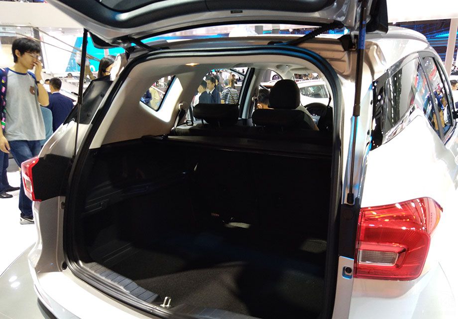 ȫ�¹���H6�����Ϊƽ�������໹�ж���ҹ�������ʹ�á�