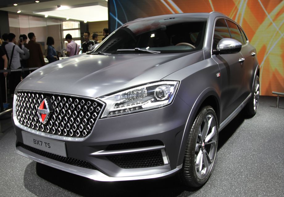 �п�̨���䱸��һ��12.3Ӣ��ĳ���Һ����ʾ���������������Ʊ����ķ��