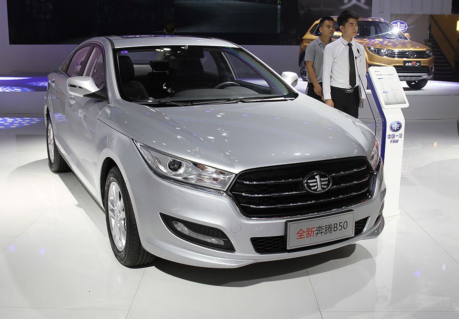 �±���B50��������ϱ�ĸ�������ʱ�У��������Ҳ����50mm�ռ�����˲��٣������������ڽ��ռ��γ���Ҳ������һ���ġ�