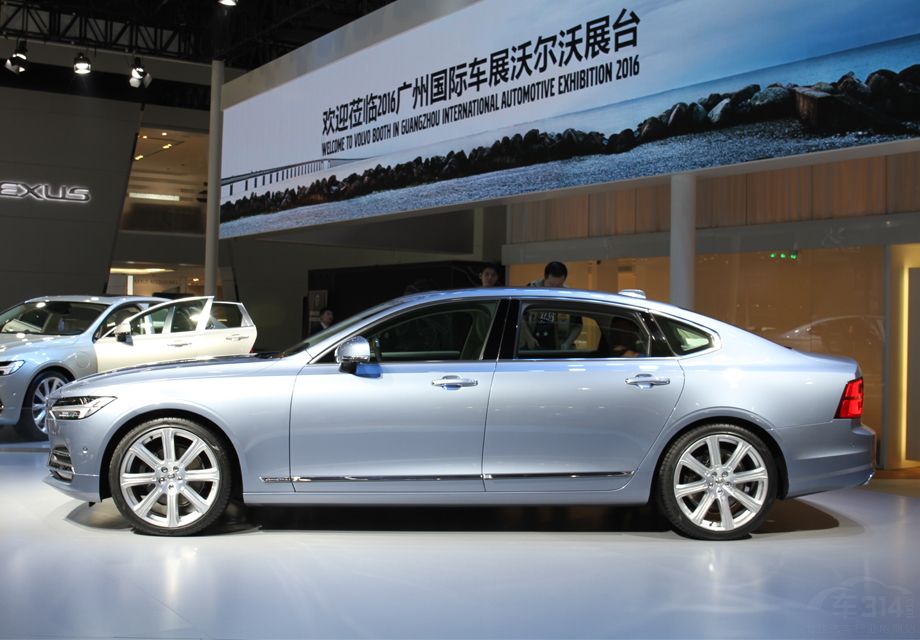 �������ӳ��󣬳����߳ߴ�ֱ�Ϊ5083mm/1879mm/1450mm�������Ǳ�S90������120mm���ﵽ3061mm��