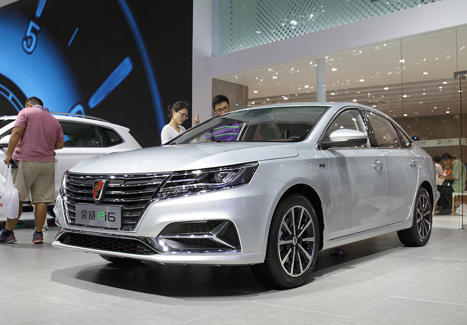 �������ȸߴ�1835���ף��ټ��Ͻ�Ϊ�Ͱ������ͣ��γ����������ܳ��Ĵ�����