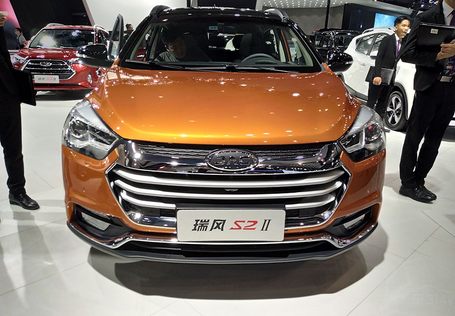 ���S2�ǽ����Ƴ�SUV�г��ĵ��Ŀ��Ʒ����λ��С�͵Ͷ�SUV�г���