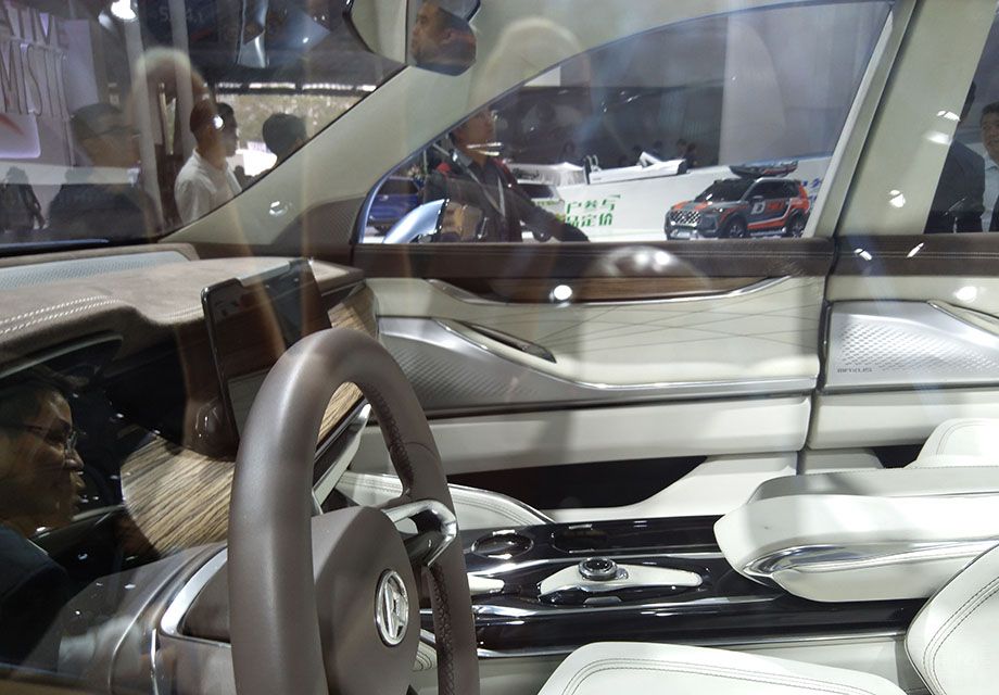 ���䱸������ȫϵͳ��ACC����ӦѲ��������ƫ��Ԥ����̥ѹ���ȶ��ȫ�����á�