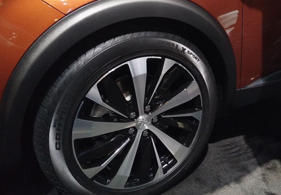 ���ı����������Ŷ��ֳ��ı�ֵ�ʺͺ���ά�޷��ã���ƾ���4008�ͱ�PASS�ˡ�