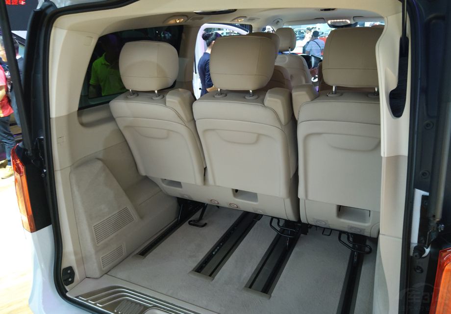 �ڶ��ź͵��������ζ�����ǰ���ƶ����ú���Ĵ���ռ�ӵ��һ��������ԡ�