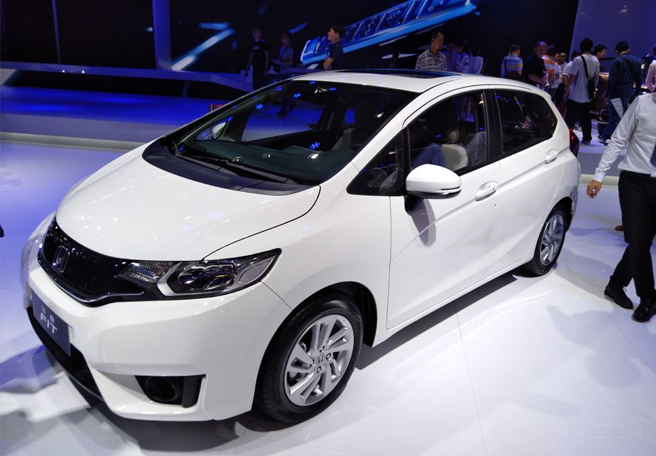 �¿�ɶȵ���������Ͽ����ʮ�����������Եó������������࣬��������Ҳƫ����廯����ơ�