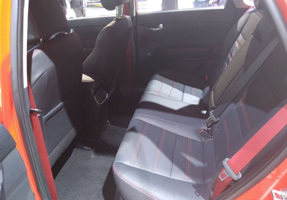 �¿�KX3�����ﵽ��2590mm�����Ժ��ſռ���ͬ�����б��ֻ��㲻����