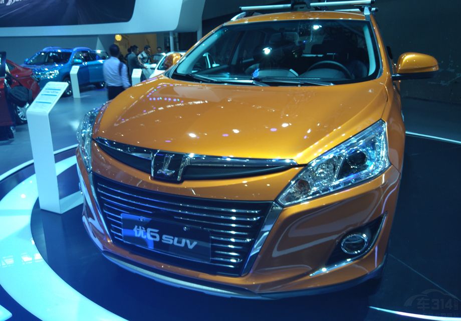 ���ǽ���6 SUV��2013�����̨��������У�����ȡ���˲������������漴2014��6�½����ڵ��г���