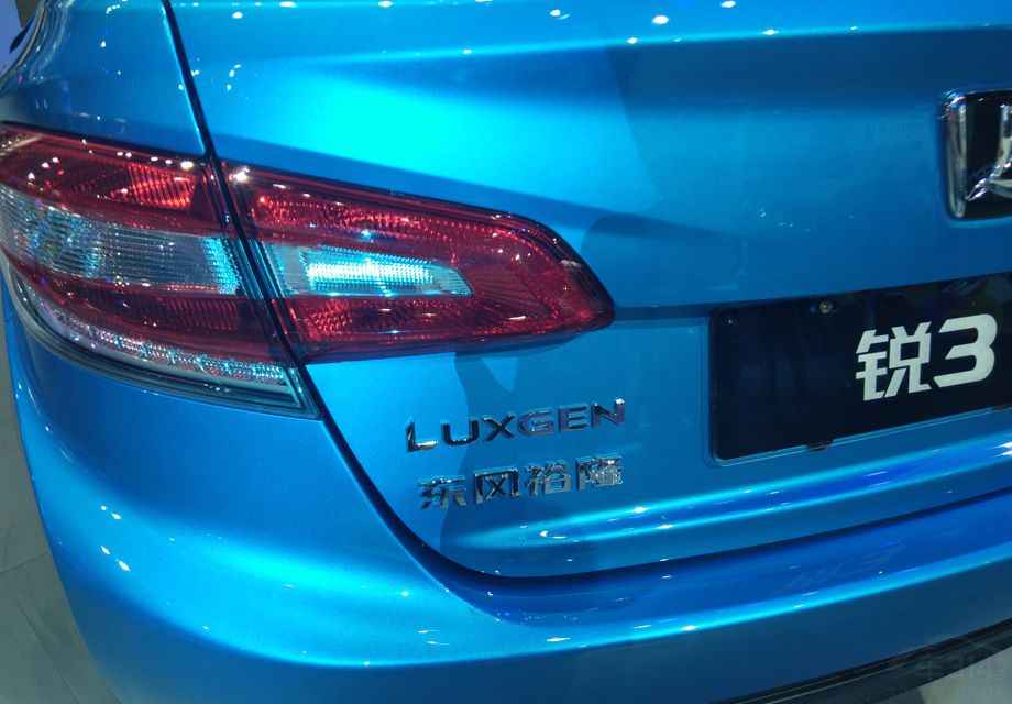 ���η��ܶ��У�ƽ�׷����̵����ͺ�ʱ�֣������䱸�˷ḻ�Ķ๦�ܰ�����