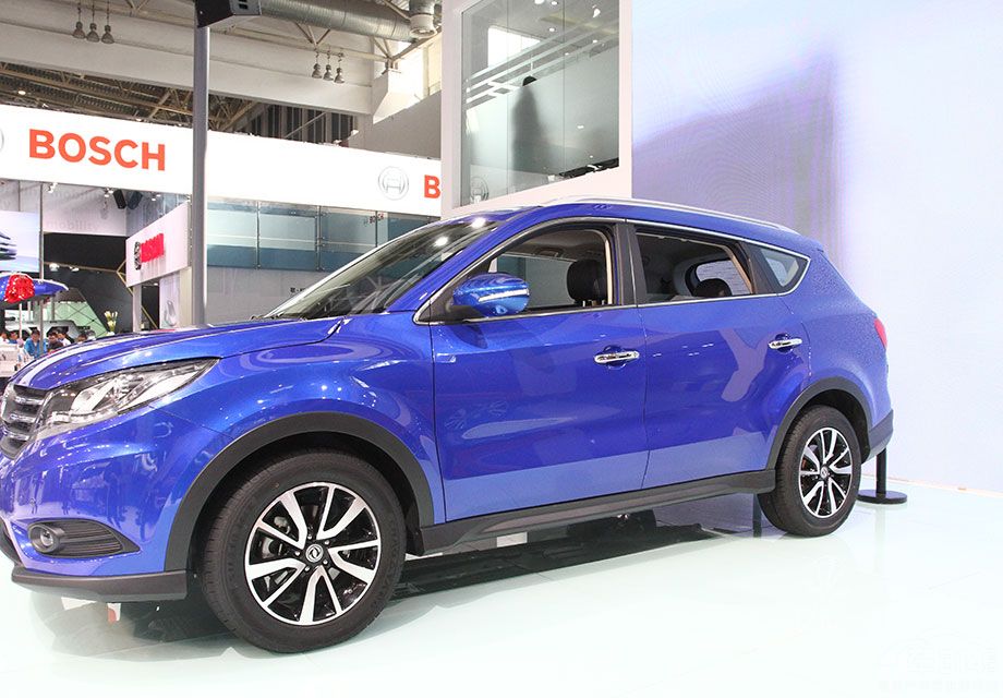 ���580ӵ��2780mm������࣬�ټ�����7������ƣ�ʹ����ռ伴����ͬ������Ҳ�����㡣