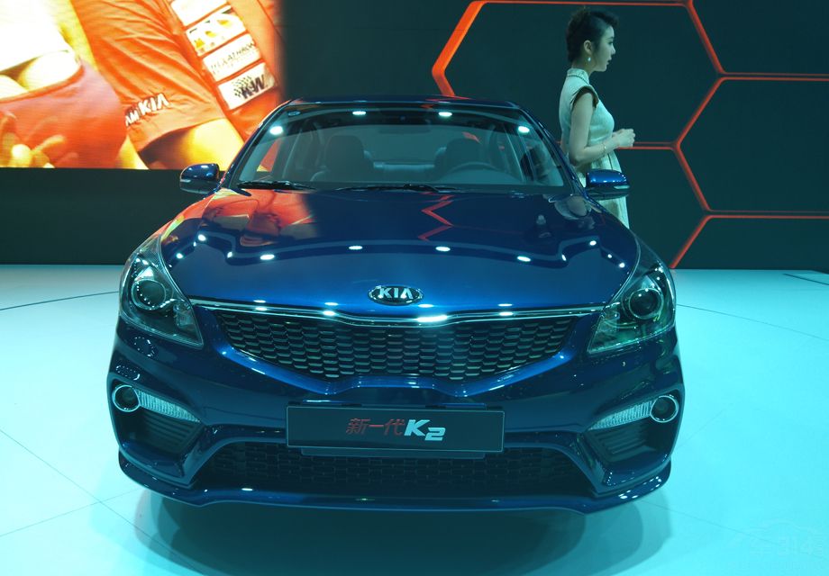 ��Ҫ�ǳ�ͷ�Ļ�Хʽ��������ø�Ϊ���Ϭ��������ӥ��ʽ�Ĵ�ƣ��������Եø���ʱ�ж��С�