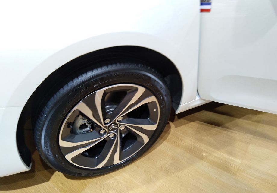 ��1.6T��1.8T�ķ�����ȡ����֮ǰ��3.0��V6�������������������ۼ���̽����30�����ڡ�