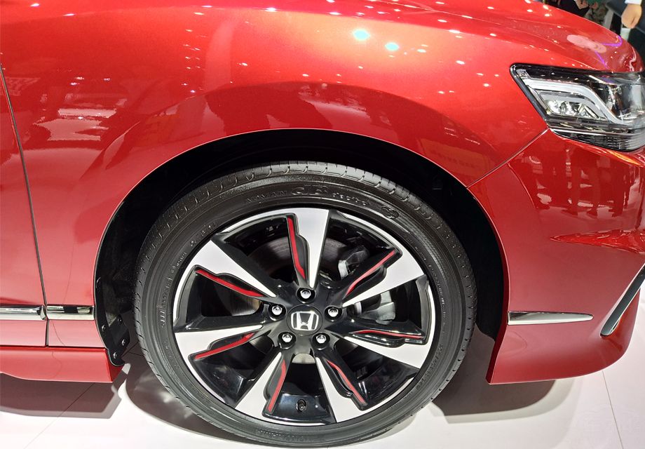 ͬ���Ǳ�������οƼ��ķ�����������˼����ϵ�2.4L���������Ÿ���������Ҫ�߳�16kW��