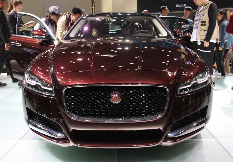 �����ݱ�XFL�������ʽ����ڽݱ�XF���ͻ���һ�£��³��ӳ���������뵽���峵�����֮�С�