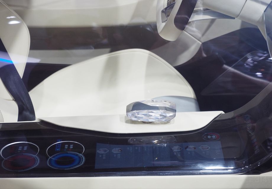 ����B concept�����÷���ʮ���Ƚ��������˳��������п���Ļ��ȫ��Ӱ���ֻ������ȸ߿Ƽ����á�