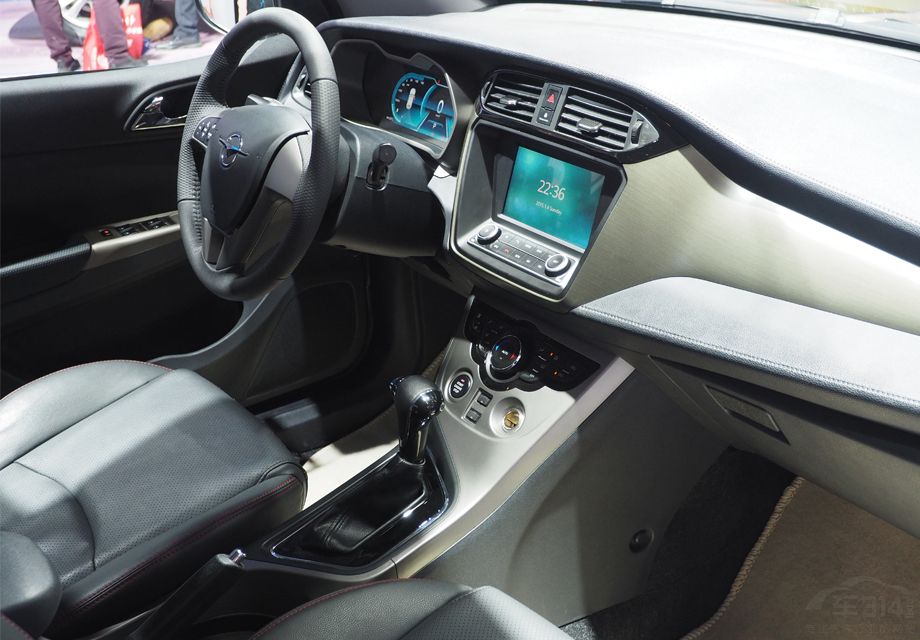 ���η��棬��һ�����˶�����Ļȡ�����п�ԭ������ƣ���ȡ������Ļ�Աߵ�ʵ�尴����