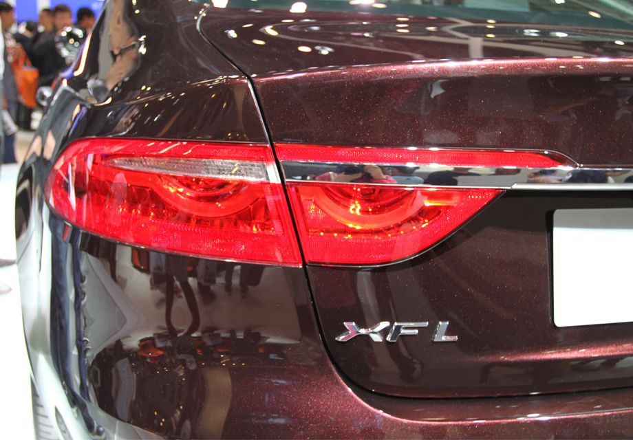 ��Ϊ���˶�������ƵĽݱ���˵��������XFLͬ���̳�����һ���ԣ��ھ�����������ӱ������