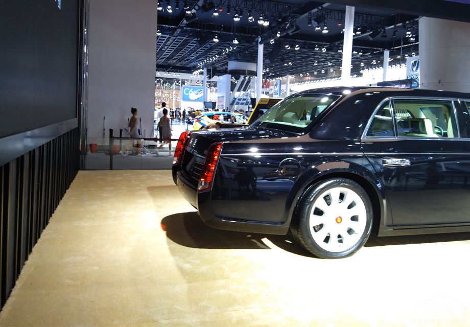 ����L5���������˶���ǰ���ܺͶ����˶��������ܣ�ͬʱ�䱸˫�����ʽҺѹ��������