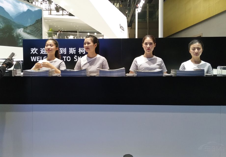 ��ʵ��չ�Ĺ�����ԱҲ����Ư�����е�Ҳ��������Щ��ģ��