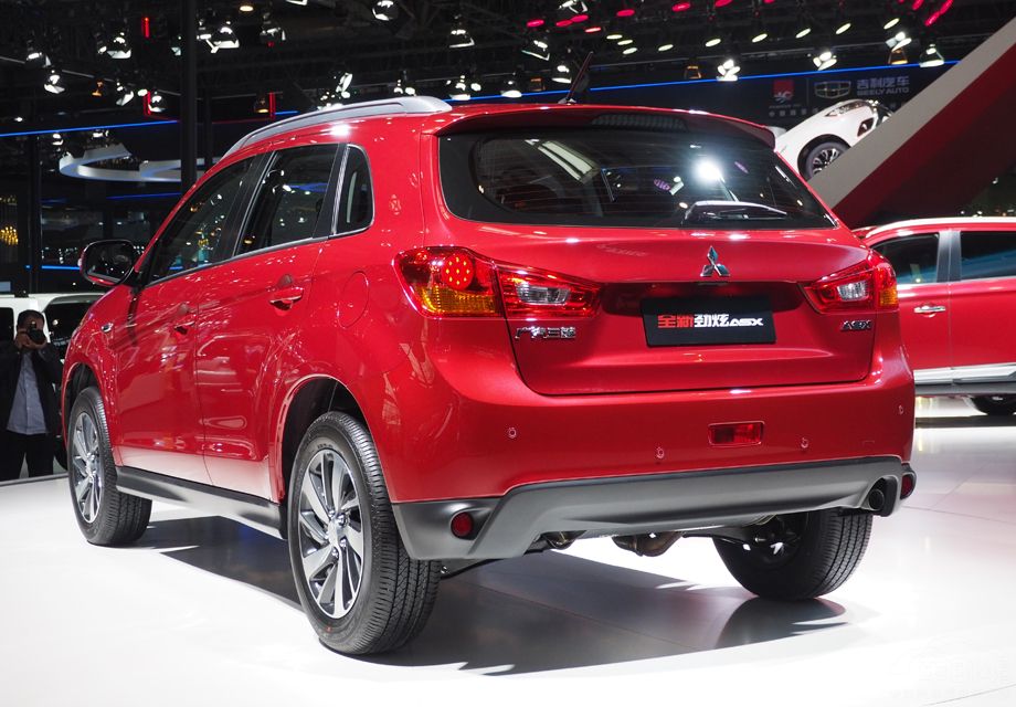 ���Ķ���û�б仯����Ȼ������1.6L��2.0L��Ȼ������������������ʷֱ�Ϊ124������167������