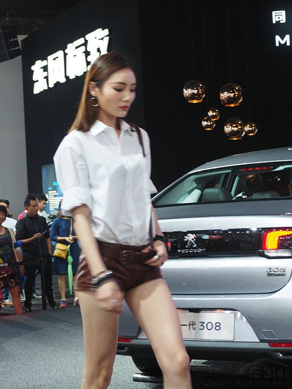 ��λ��Ů��˫���ĳ��ȣ���������������������㲻�������㣬���˶࿴����