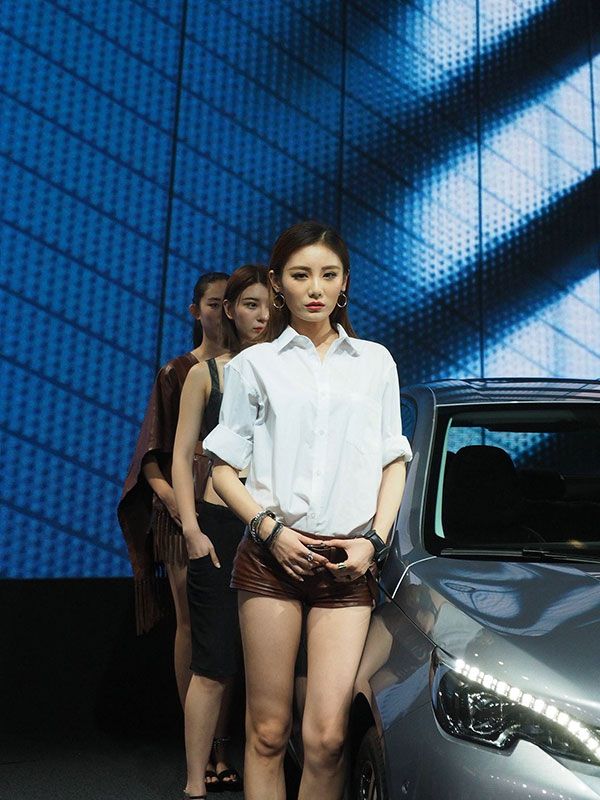 ��Ů������������ʲô��˼��