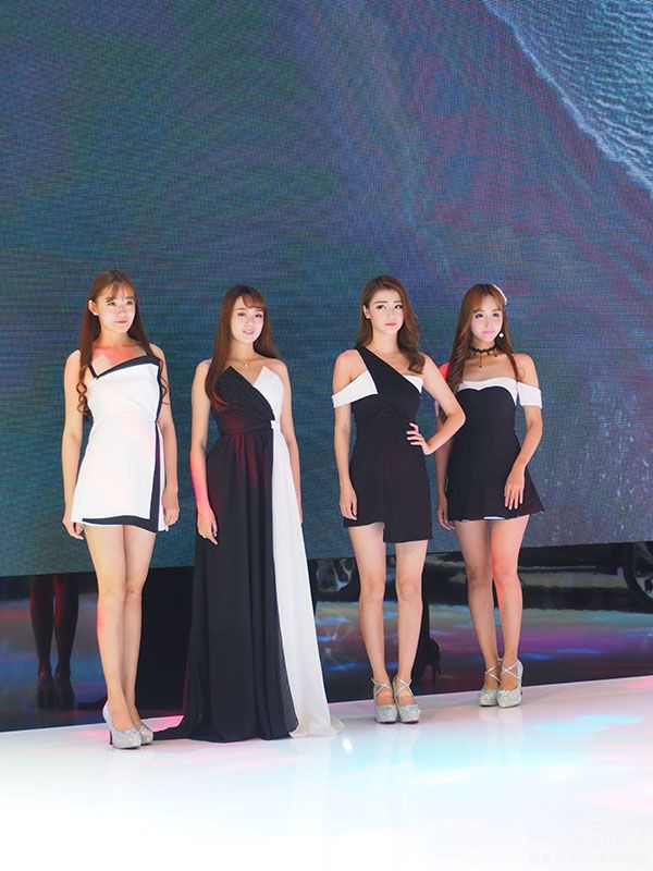 ����׵��ջ�û�о��޵���ɫ�͸���Ķ�����