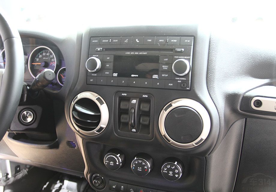 �Ͼ�������һ����÷ǳ���ʽ�����������������ҵ�Ӳ��ԽҰ���͡�