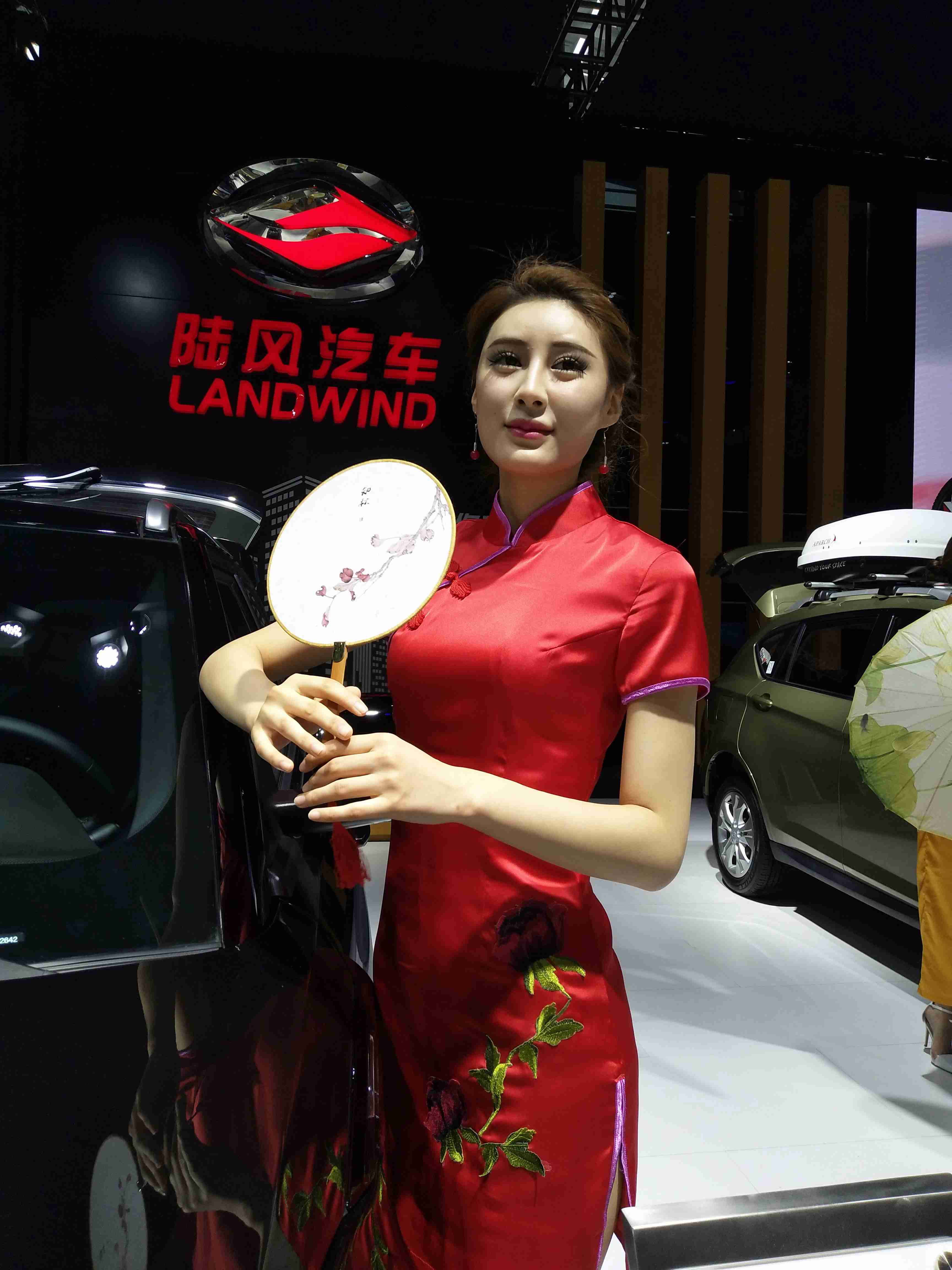 ��������Щ���ĺõ���Ů����ͳ���۸���չ������ǰ͹���̵�����